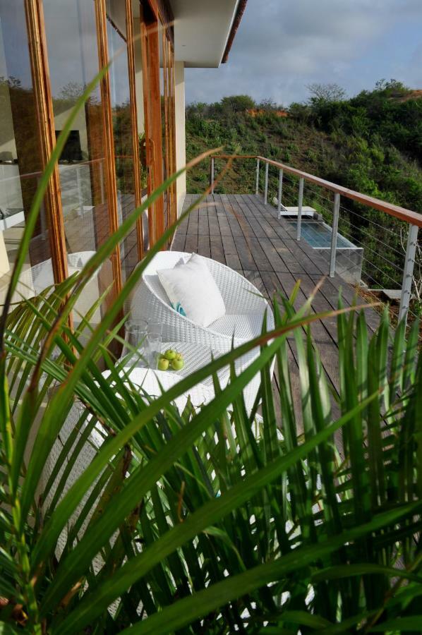 Villa Atas Pelangi Kuta  Exteriör bild