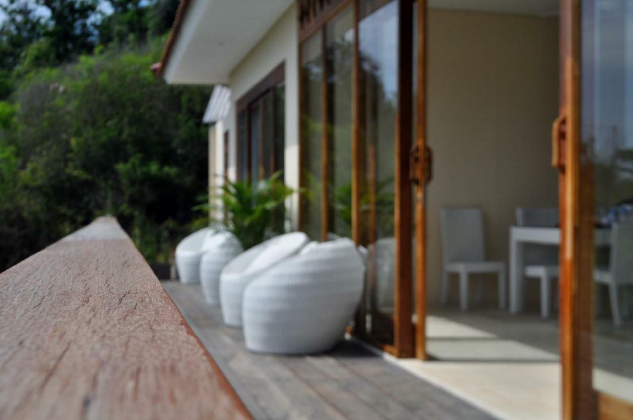 Villa Atas Pelangi Kuta  Exteriör bild